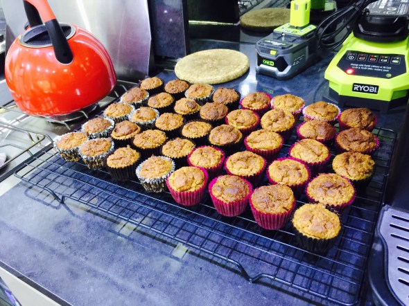 Rest day activity - Orange & Almond Cupcakes